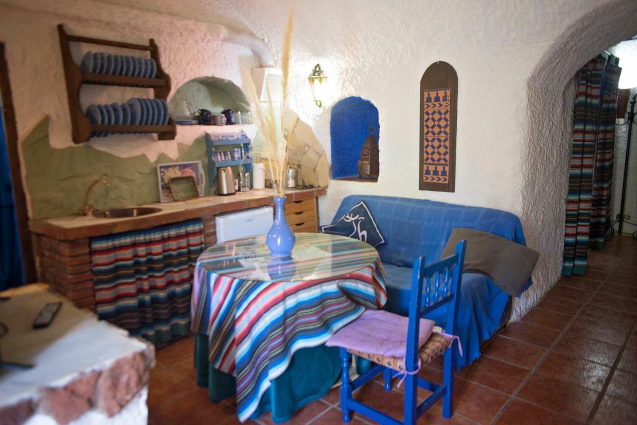 Cuevas De Rolando Pension Guadix Buitenkant foto