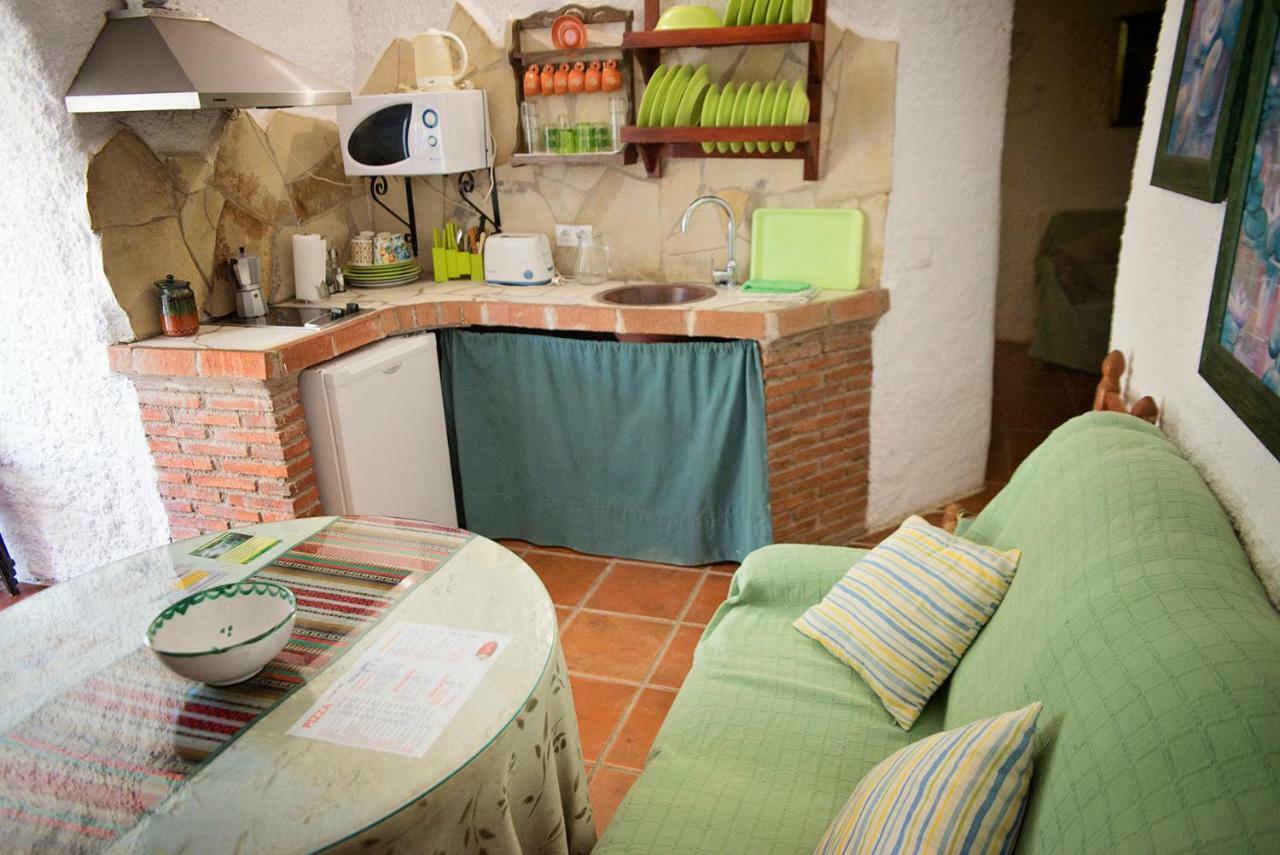 Cuevas De Rolando Pension Guadix Buitenkant foto