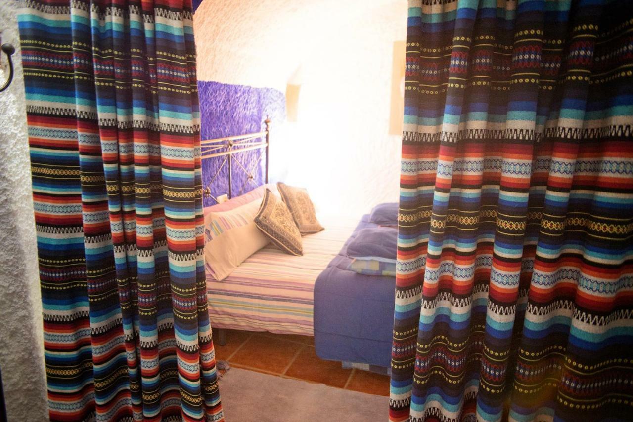 Cuevas De Rolando Pension Guadix Buitenkant foto