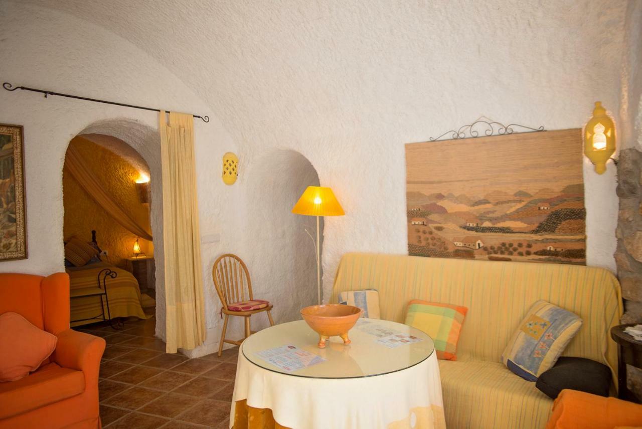 Cuevas De Rolando Pension Guadix Buitenkant foto